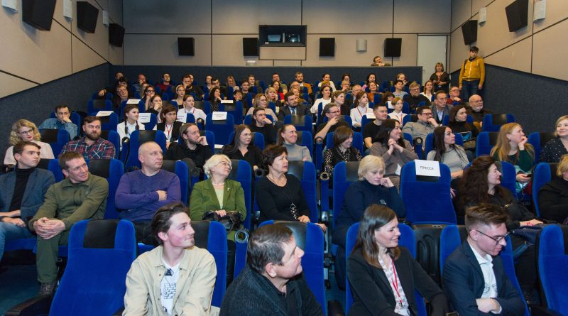 В Омске состоялся закрытый показ художественного фильма «Часы для Веры»